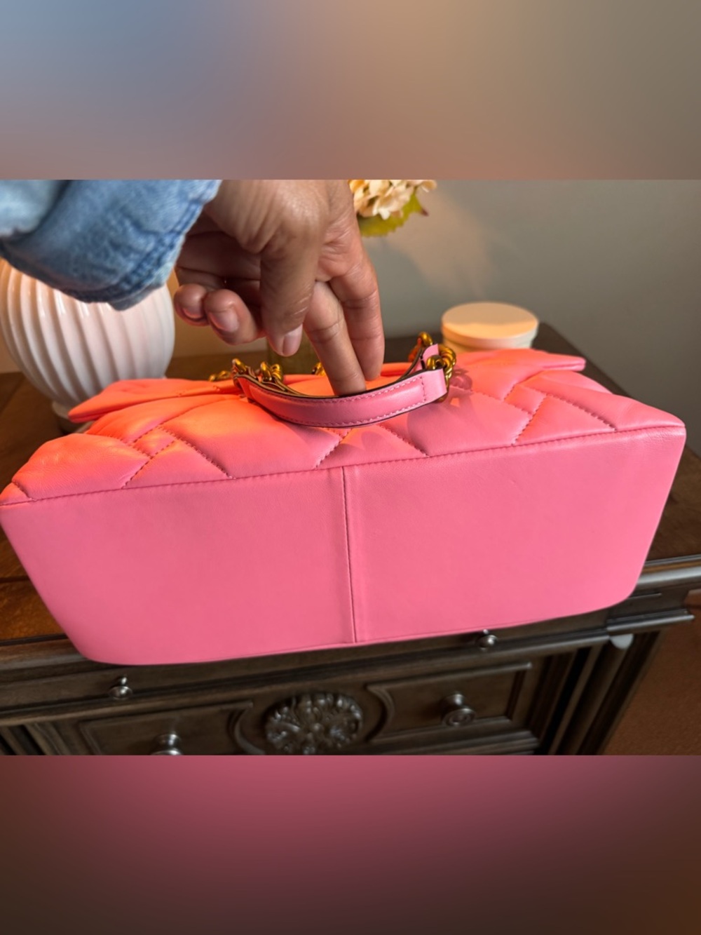 Kurt Geiger Kensington X-large hot pink bag - Picture 4 of 12